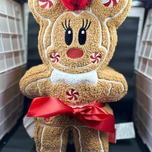 New Disney Mickey & Minnie Gingerbread Sherpa Pillow Set – Viral & Adorable!